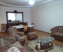 Satılır Yeni Tikili 28 May m., Nəsimi r.