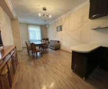 Satılır Yeni Tikili İnşaatçılar m., Yeni Yasamal qəs., Yasamal r.