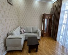 Kirayə (aylıq) Köhnə Tikili Elmlər akademiyası m., Yasamal r.