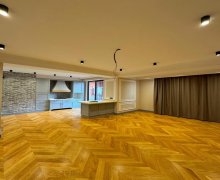 Satılır Yeni Tikili Elmlər akademiyası m., Yasamal r.