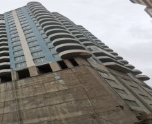 Satılır Yeni Tikili İnşaatçılar m., Yeni Yasamal qəs., Yasamal r.