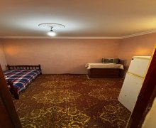 Kirayə (aylıq) Həyət evi/villa Azadlıq m., 7-ci mikrorayon, Binəqədi r. Kirayə (aylıq) Həyət evi/villa Azadlıq m., 7-ci mikrorayon, Binəqədi r.