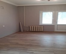 Satılır Köhnə Tikili Azadlıq m., 7-ci mikrorayon, Binəqədi r.