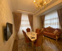 Satılır Yeni Tikili Bakıxanov qəs., Sabunçu r.