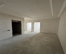 Satılır Yeni Tikili İnşaatçılar m., Yeni Yasamal qəs., Yasamal r.