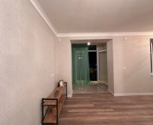 Satılır Köhnə Tikili İnşaatçılar m., Yasamal r.