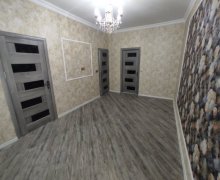 Satılır Köhnə Tikili Memar Əcəmi m., 4-cü mikrorayon, Nəsimi r.