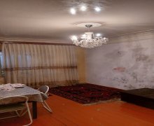 Satılır Köhnə Tikili Azadlıq m., 7-ci mikrorayon, Binəqədi r.