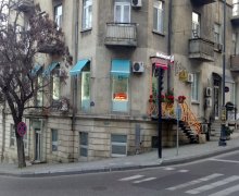 Kirayə (aylıq) Obyekt İçərişəhər m., Axundov bağı, Səbail r. Kirayə (aylıq) Obyekt İçərişəhər m., Axundov bağı, Səbail r.