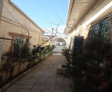 Satılır Həyət evi/villa İnşaatçılar m., Yasamal r.