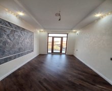 Satılır Yeni Tikili Xırdalan ş.