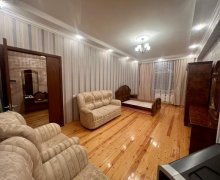 neftcilerde aylıq 2 otaqli kiraye evler Neftçilər m., Nizami r.