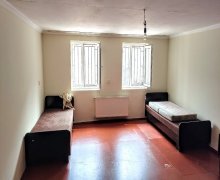 Kirayə (aylıq) Həyət evi/villa İnşaatçılar m., Yeni Yasamal qəs., Yasamal r.