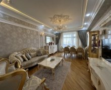 Satılır Yeni Tikili Elmlər akademiyası m., Yasamal r.