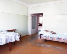 Satılır Köhnə Tikili Azadlıq m., 8-ci mikrorayon, Binəqədi r. Satılır Köhnə Tikili Azadlıq m., 8-ci mikrorayon, Binəqədi r.