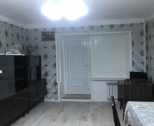 Satılır Köhnə Tikili İnşaatçılar m., Yasamal qəs., Yasamal r.