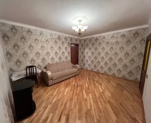 Satılır Köhnə Tikili Elmlər akademiyası m., Yasamal r.