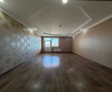 Satılır Yeni Tikili İnşaatçılar m., Yeni Yasamal qəs., Yasamal r.