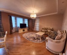 Satılır Yeni Tikili Elmlər akademiyası m., Yasamal r.