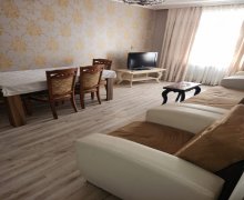 Satılır Köhnə Tikili Əhmədli m., Əhmədli, Xətai r.