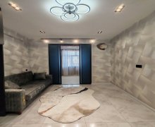 Satılır Yeni Tikili Xırdalan ş.