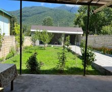 Посуточно Дома/Виллы Гах г.