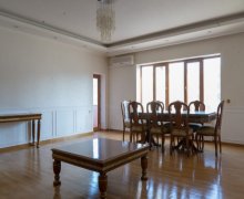 Satılır Yeni Tikili Nizami m., Nəsimi r.