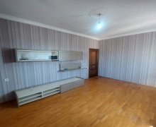 Satılır Köhnə Tikili Neftçilər m., Bakıxanov qəs., Sabunçu r.