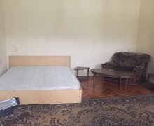 Kirayə (aylıq) Köhnə Tikili Nizami m., Nəsimi r.