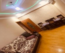 Satılır Yeni Tikili Qaraçuxur qəs., Suraxanı r.