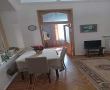 Satılır Köhnə Tikili 28 May m., Nəsimi r.