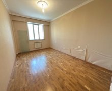 Satılır Yeni Tikili Yeni Günəşli qəs., Suraxanı r.