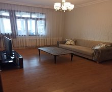 Satılır Köhnə Tikili Nəsimi m., Binəqədi r.