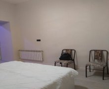 iceri seherde aylıq kiraye evler İçərişəhər m., Səbail r.