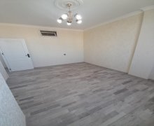 Satılır Yeni Tikili Xırdalan ş.