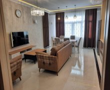 Kirayə (aylıq) Yeni Tikili 28 May m., Nəsimi r.