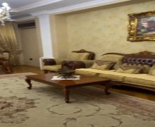 4 otaqli yeni tikili 8 Noyabr m., Nəsimi r.