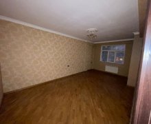 Satılır Yeni Tikili İnşaatçılar m., Yeni Yasamal qəs., Yasamal r.