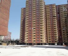 Satılır Yeni Tikili İnşaatçılar m., Yeni Yasamal qəs., Yasamal r.