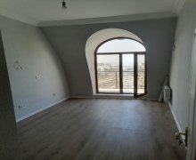 Satılır Yeni Tikili Yeni Günəşli qəs., Suraxanı r.