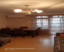 Kirayə (aylıq) Köhnə Tikili Elmlər akademiyası m., Yasamal r.