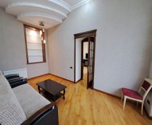 Satılır Köhnə Tikili Sahil m., Səbail r.