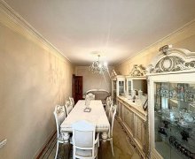 Satılır Köhnə Tikili Bakıxanov qəs., Sabunçu r. Satılır Köhnə Tikili Bakıxanov qəs., Sabunçu r.