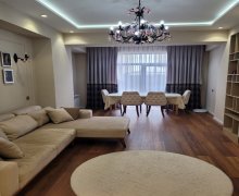 Satılır Yeni Tikili Elmlər akademiyası m., Yasamal r.