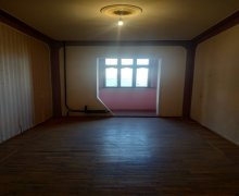 Satılır Köhnə Tikili Yasamal r.