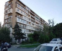 ehmedlide kohne tikili evler Əhmədli m., Əhmədli, Xətai r.