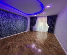 qara qarayevde satilan evler Qara Qarayev m., Nizami r.