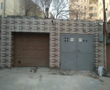 Satılır Qaraj Azadlıq m., 8-ci mikrorayon, Binəqədi r.