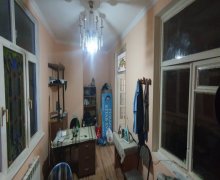 Satılır Yeni Tikili Elmlər akademiyası m., Yasamal r.