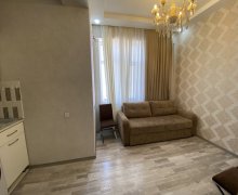 Satılır Yeni Tikili Xırdalan ş.